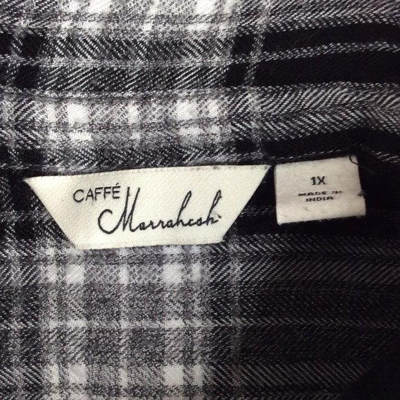 Caffe Marrakesh Womens Size 1X (tag) XL (fit) Plaid Top Black Roll Tab Sleeves - Picture 9 of 10